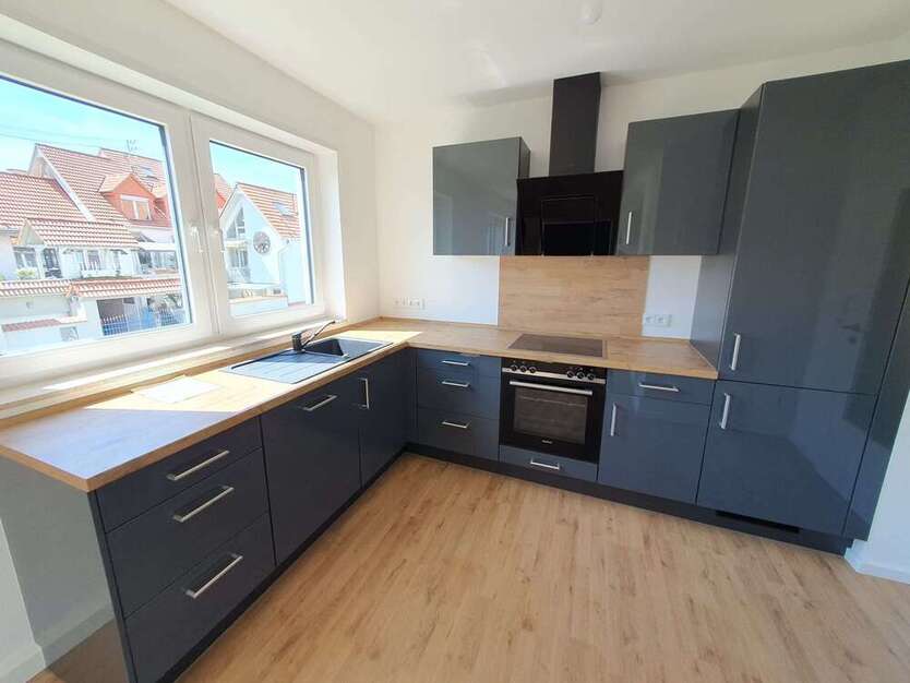 Wohnung zum Mieten in Wiesbaden-Medenbach 1.085 € 87 m²