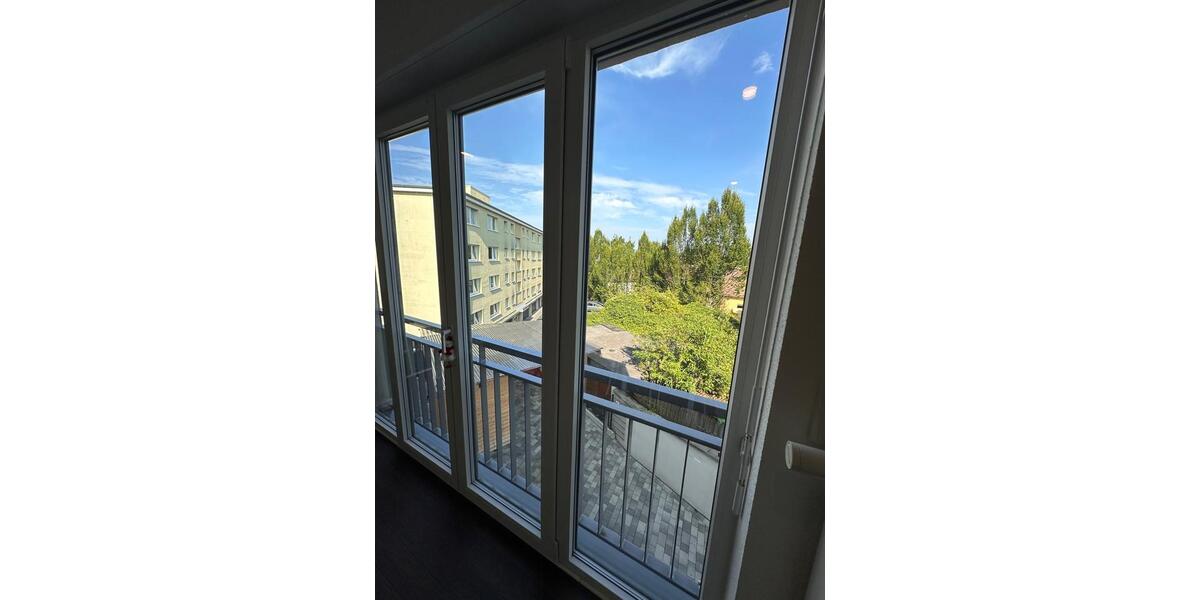 Hochparterre Frankfurt am Main Ginnheim - 1 Zimmer, 25 m&sup2;, 620&euro; | Angebot:26416802