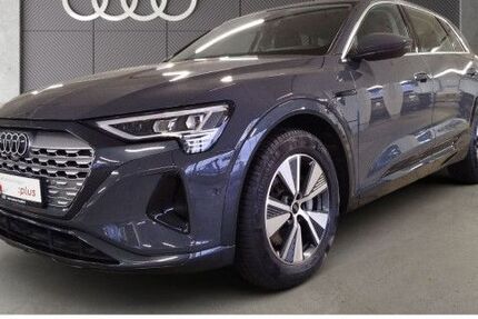 Audi Q8 e-tron 65.510 km 34.850 &euro; Frankfurt am Main 60314