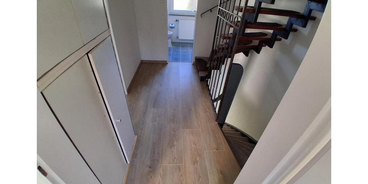 Reihenhaus Königstein im Taunus - 3 Zimmer, 213 m&sup2;, 1.750&euro; | Angebot:25897737