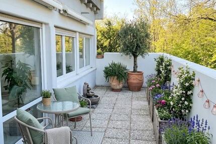 Wohnung Darmstadt Darmstadt-Ost - 3.5 Zimmer, 125 m&sup2;, 1.350&euro; | Angebot:26035454