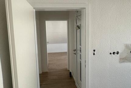 Wohnung Flörsheim am Main - 2 Zimmer, 65 m&sup2;, 1.200&euro; | Angebot:25379370