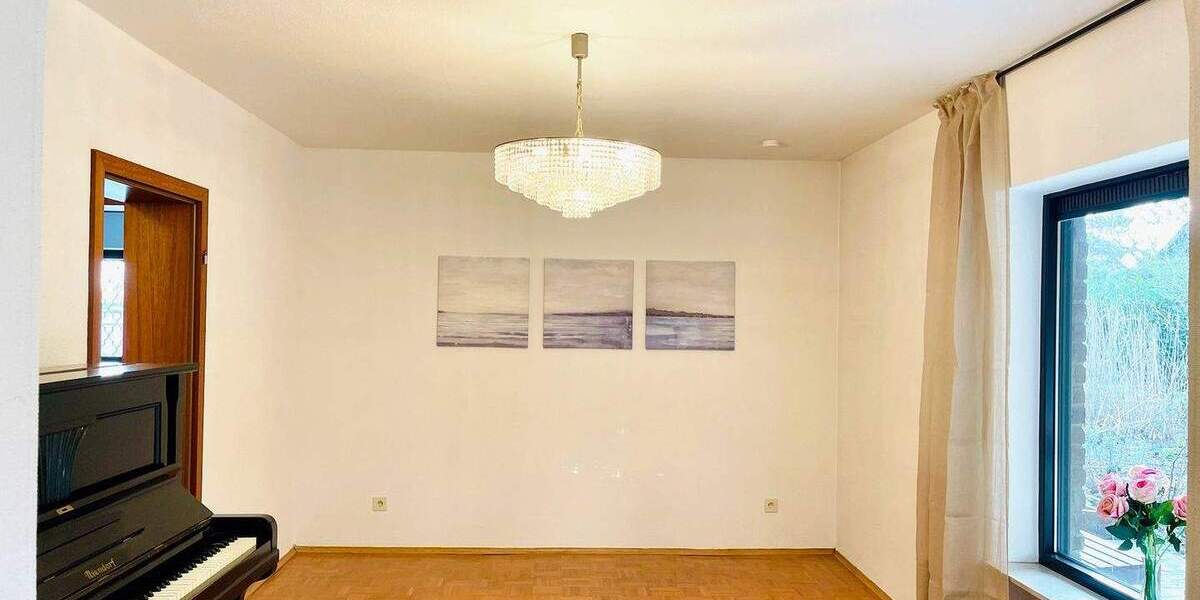 Einfamilienhaus Friedrichsdorf - 1 Zimmer, 350 m&sup2;, 990.000&euro; | Angebot:25727543