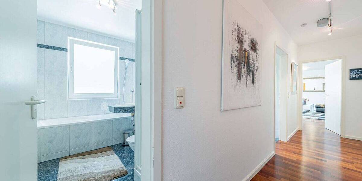 Etagenwohnung Frankfurt am Main Nordend-West - 2 Zimmer, 72 m&sup2;, 1.800&euro; | Angebot:26410209