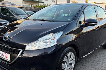 Peugeot 208 27.500 km 6.490 &euro; Egelsbach 63329