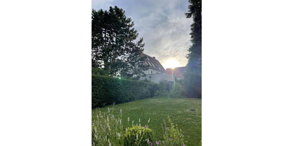 Doppelhaushälfte Bad Soden am Taunus - 6 Zimmer, 160 m&sup2;, 3.350&euro; | Angebot:24831805