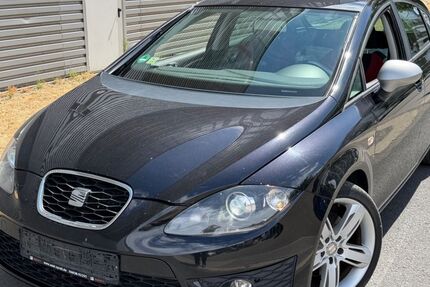 Seat Leon 271.000 km 3.999 &euro; Frankfurt am Main 65933