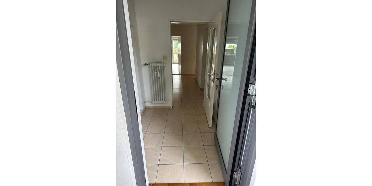 Etagenwohnung Offenbach Bieber - 3 Zimmer, 80 m&sup2;, 940&euro; | Angebot:26730929