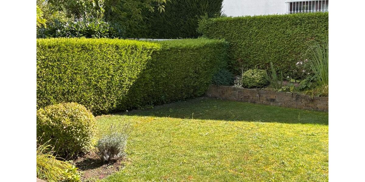 Doppelhaushälfte, möbliert, zeitnah zur Verfügung, beste Lage 6 zimmer