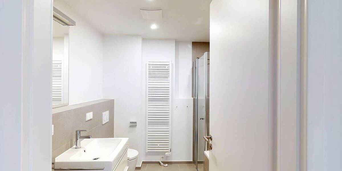 Etagenwohnung Frankfurt am Main Riederwald - 2 Zimmer, 67 m&sup2;, 1.000&euro; | Angebot:26903706