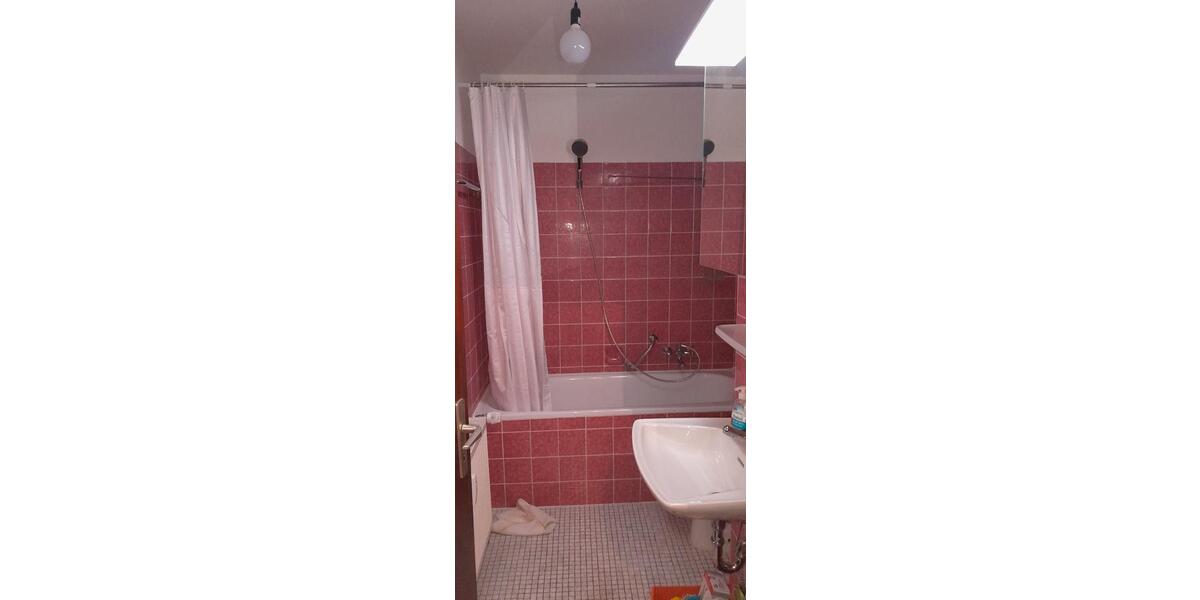 Etagenwohnung Hanau Lamboy - 1 Zimmer, 33 m&sup2;, 420&euro; | Angebot:26272104