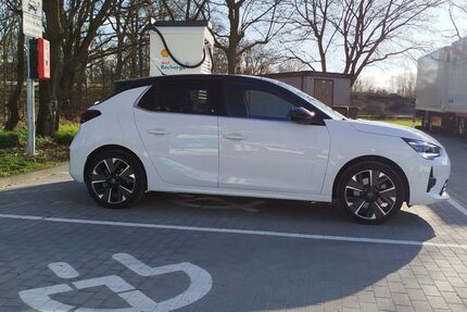 Opel Corsa 16.000 km 19.550 &euro; Groß-Gerau 64521