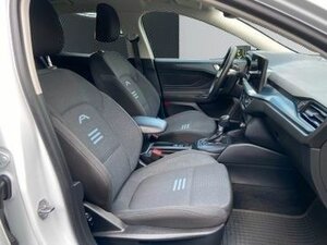 Ford Focus 1.0 Active*WinterP*Navi*LED*PDC* 62.500 km 17.870 &euro; Nidderau 61130