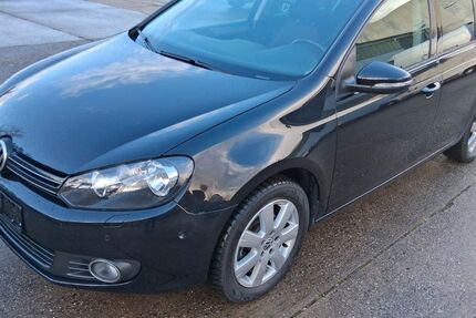VW Golf 154.500 km 5.000 &euro; Bad Nauheim 61231