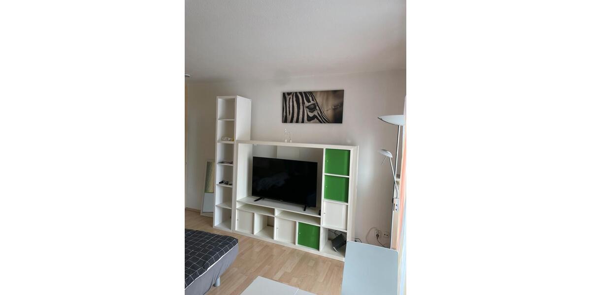 Etagenwohnung Frankfurt am Main Sachsenhausen Süd - 1 Zimmer, 25 m&sup2;, 1.300&euro; | Angebot:26625696