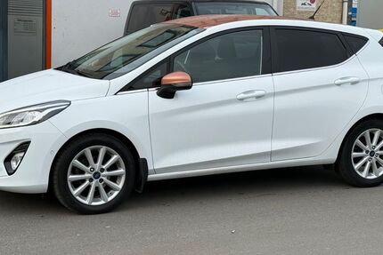 Ford Fiesta 124.000 km 9.999 &euro; Frankfurt am Main 60314