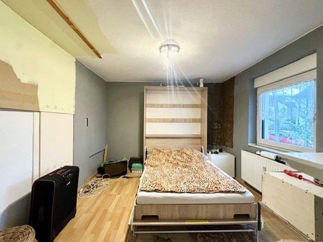 Mehrfamilienhaus, Wohnhaus Griesheim - 9 Zimmer, 193 m&sup2;, 645.000&euro; | Angebot:25737467