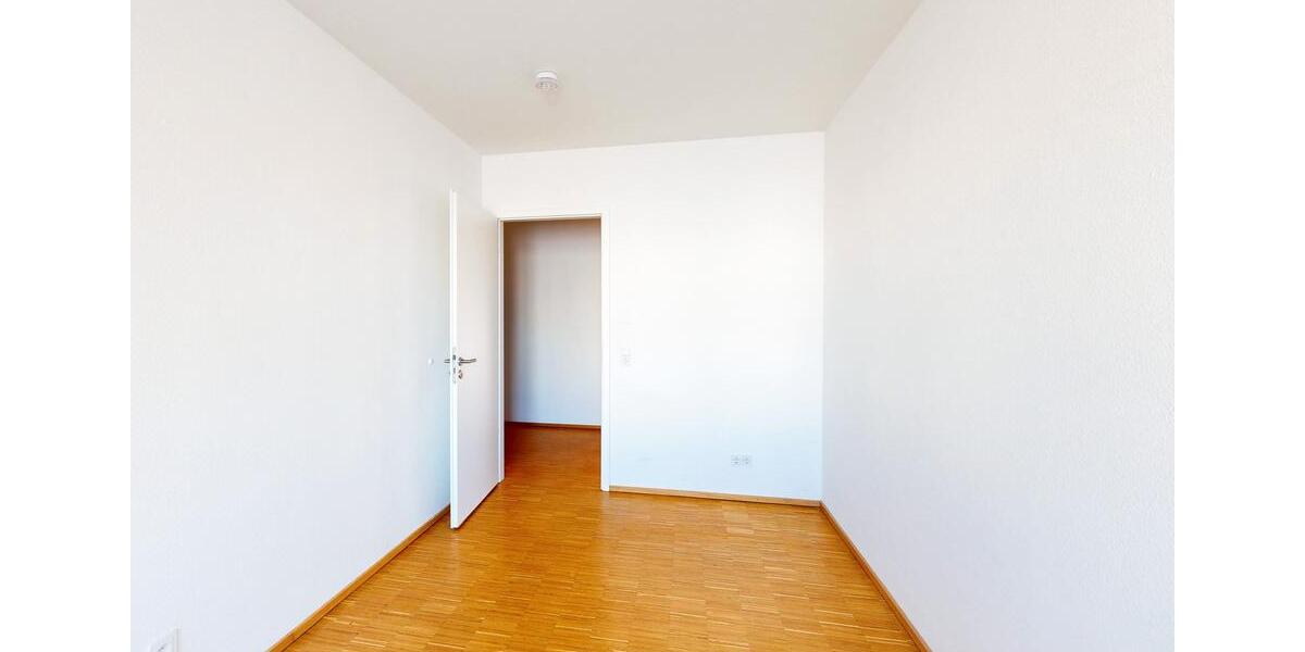 Etagenwohnung Frankfurt am Main Niederrad - 4 Zimmer, 107 m&sup2;, 1.740&euro; | Angebot:25574961