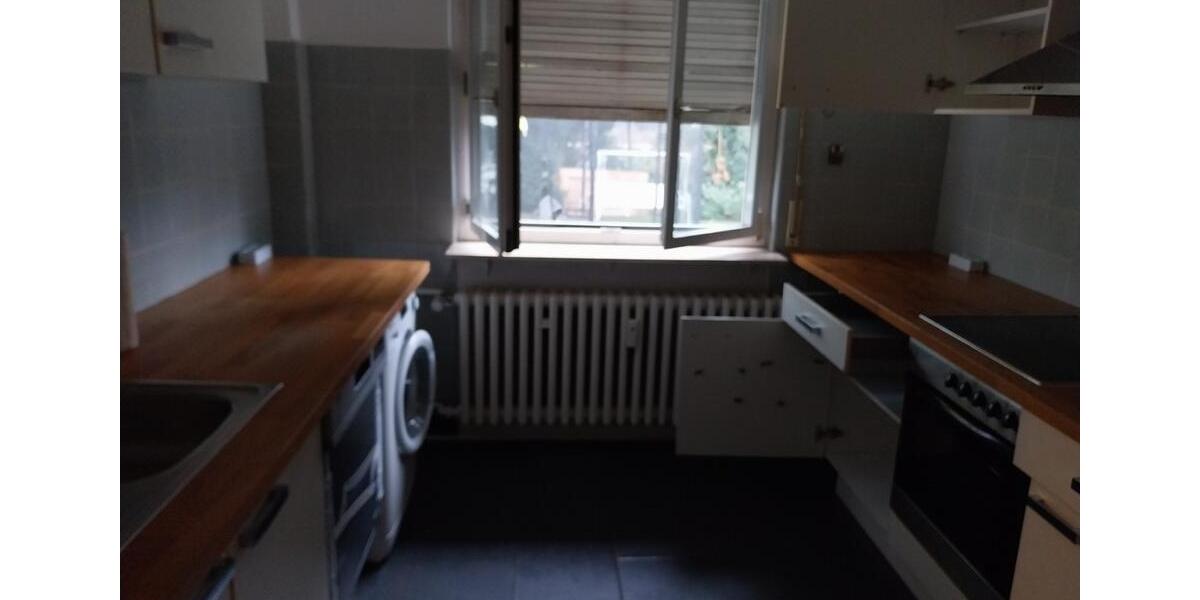 Ruhige Wohnung mit Loggia 3 zimmer