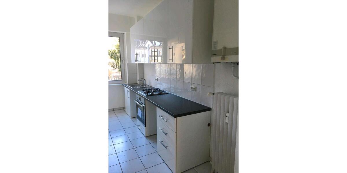 Etagenwohnung Frankfurt am Main Ostend - 20 Zimmer, 80 m&sup2;, 900&euro; | Angebot:26362136