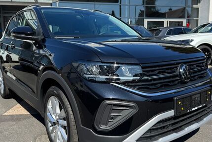 VW T-Cross 4.985 km 26.850 € Frankfurt am Main 65936