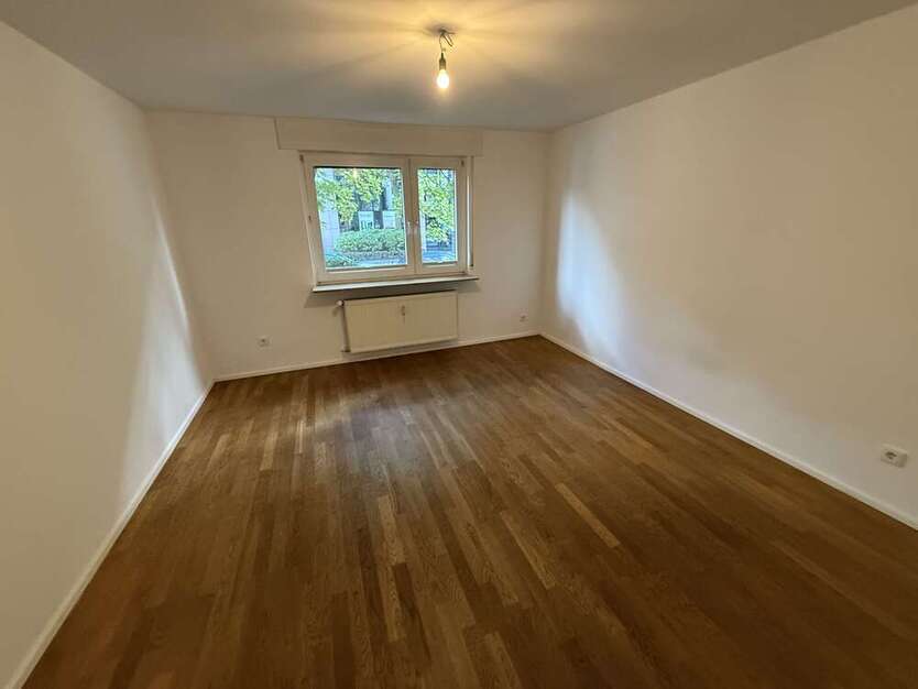 Wohnung zum Mieten in Frankfurt Westend 1.390 € 60 m²