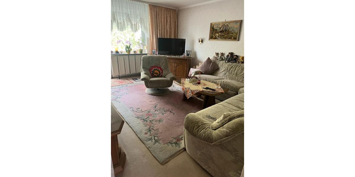 Etagenwohnung Bad Homburg vor der Höhe Gonzenheim - 2.5 Zimmer, 62 m&sup2;, 219.000&euro; | Angebot:27023141