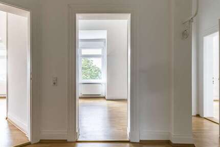 Wohnung zum Mieten in Wiesbaden 1.300 € 93 m²