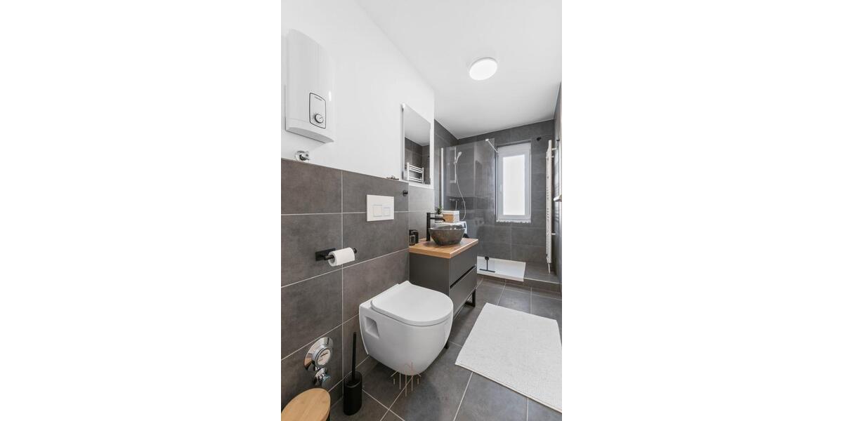 Etagenwohnung Frankfurt am Main Nied - 2 Zimmer, 56 m&sup2;, 1.250&euro; | Angebot:26665470