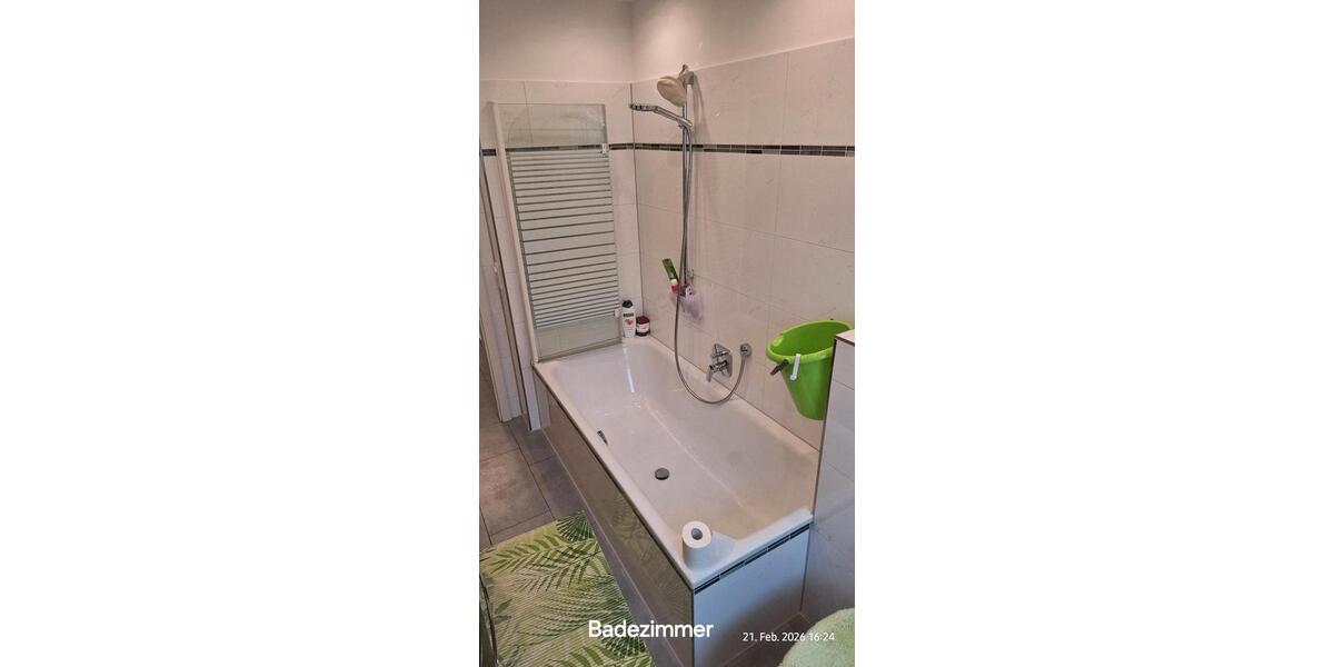 Etagenwohnung Offenbach am Main Hafen - 3 Zimmer, 83 m&sup2;, 1.250&euro; | Angebot:25382272