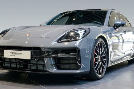 Porsche Panamera 9.900 km 159.960 € Frankfurt am Main 65936