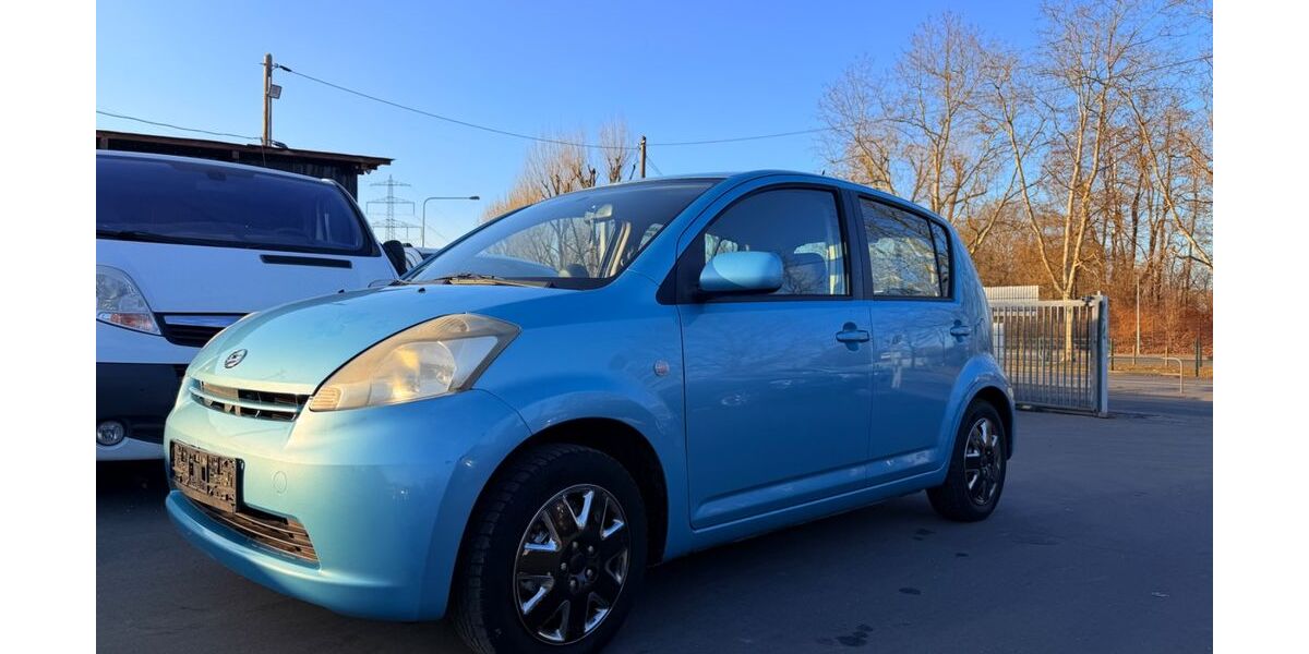 Daihatsu Sirion 150.000 km 3.499 &euro; Frankfurt am Main 60486