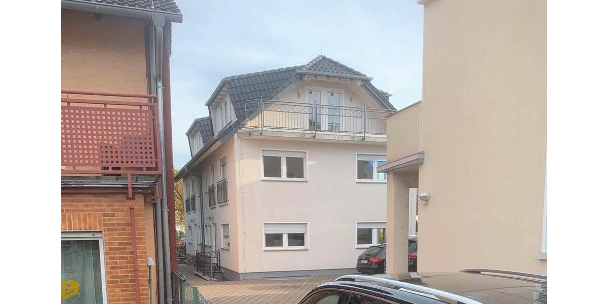 Doppelhaushelfte mit kl. Terrasse in Riedstadt Wolfskehlen zimmer