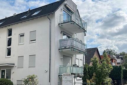 HELLE RENOVIERTE 2 ZIMMER WOHNUNG MIT BALKON! IN KELSTERBACH 2 zimmer