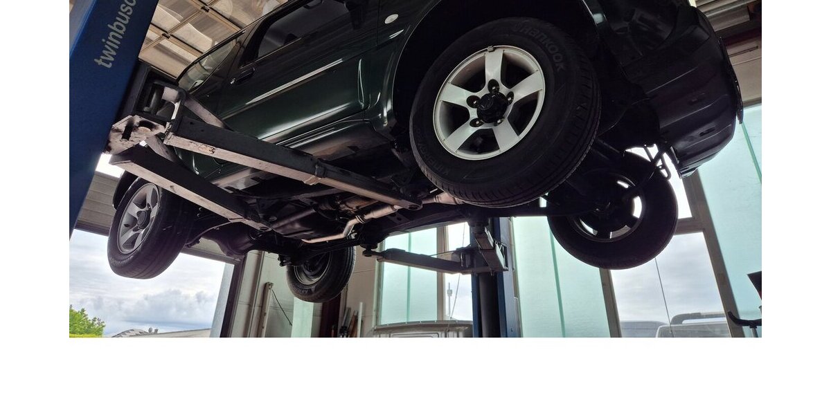 Suzuki Jimny 4x4, 1. Hand 64.312 km 14.890 &euro; Rodgau 63110