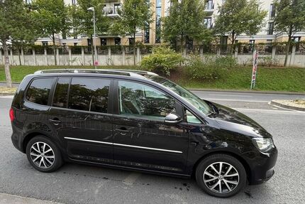 VW Touran 269.000 km 5.800 € Bad Homburg 61352