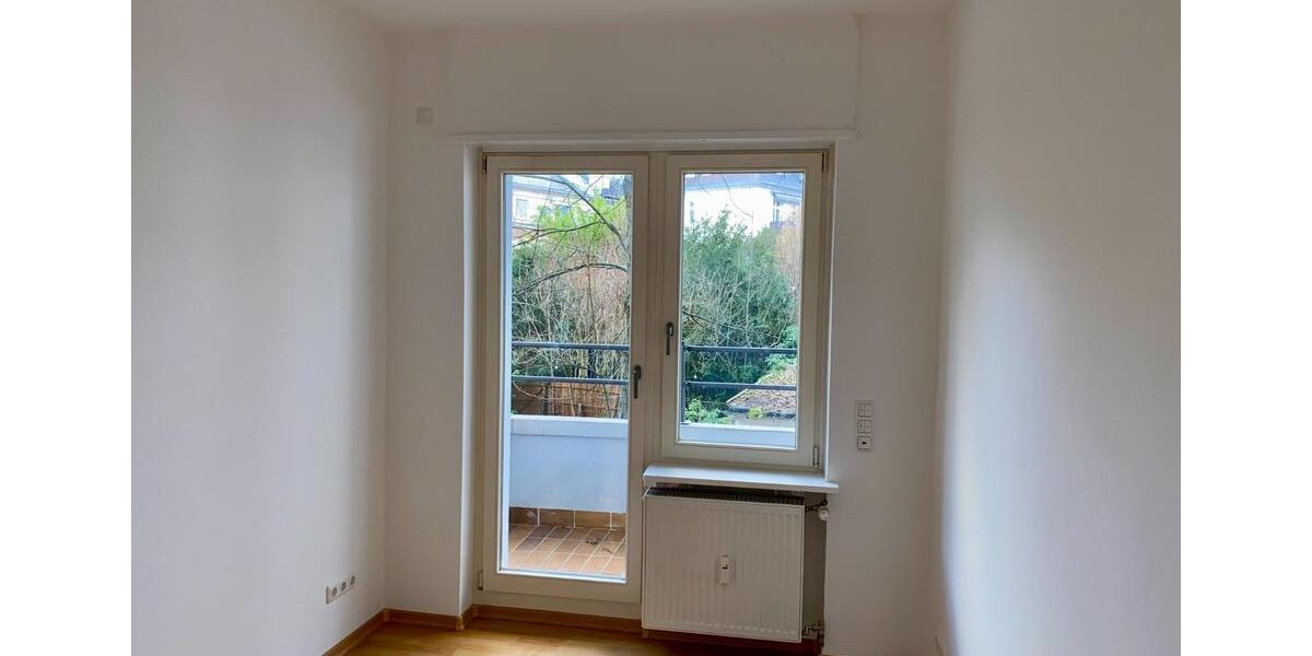 3-Zimmer-Wohnung mit Balkon & EBK im Malerviertel Sachsenhausen 3 zimmer