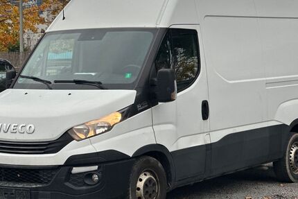 IVECO Andere 225.000 km 11.950 &euro; Darmstadt 64293