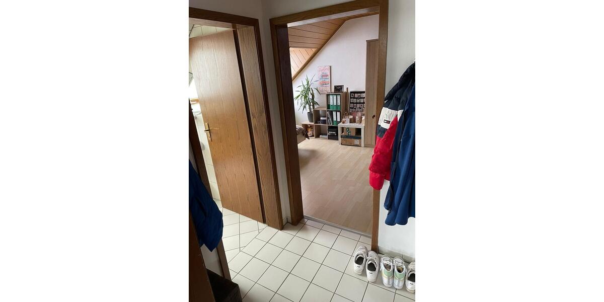Dachgeschoßwohnung Rödermark - 2 Zimmer, 43 m&sup2;, 580&euro; | Angebot:25611838