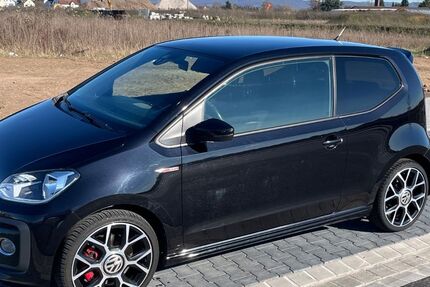 VW up! 135.917 km 9.222 &euro; Rodgau 63110