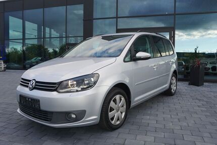 VW Touran 90.000 km 11.985 &euro; Dietzenbach 63128