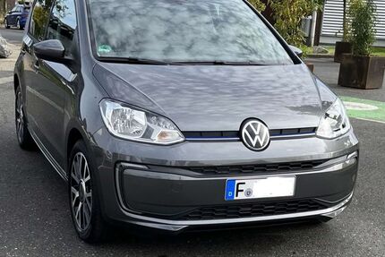 VW e-up! 17.000 km 19.500 &euro; Frankfurt am Main 60435