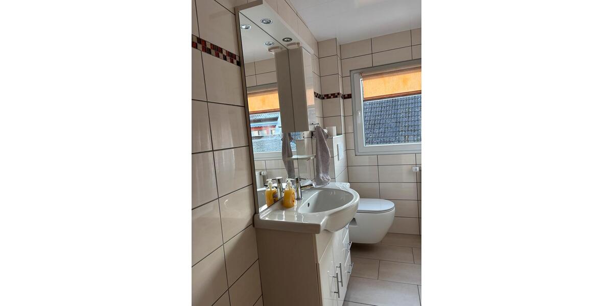 Wohnhaus zu vermieten zur Mitarbeiterunterbringung 6 zimmer