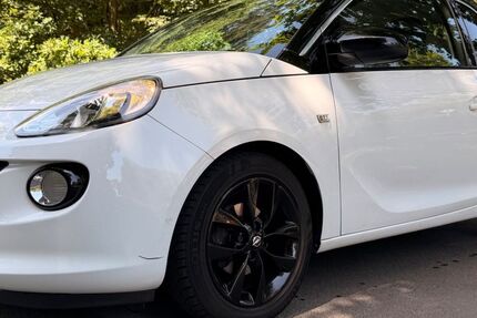 Opel Adam 192.000 km 3.799 &euro; Rossdorf 64380