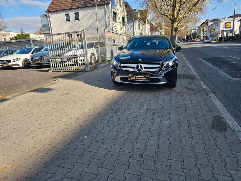 GLA 220