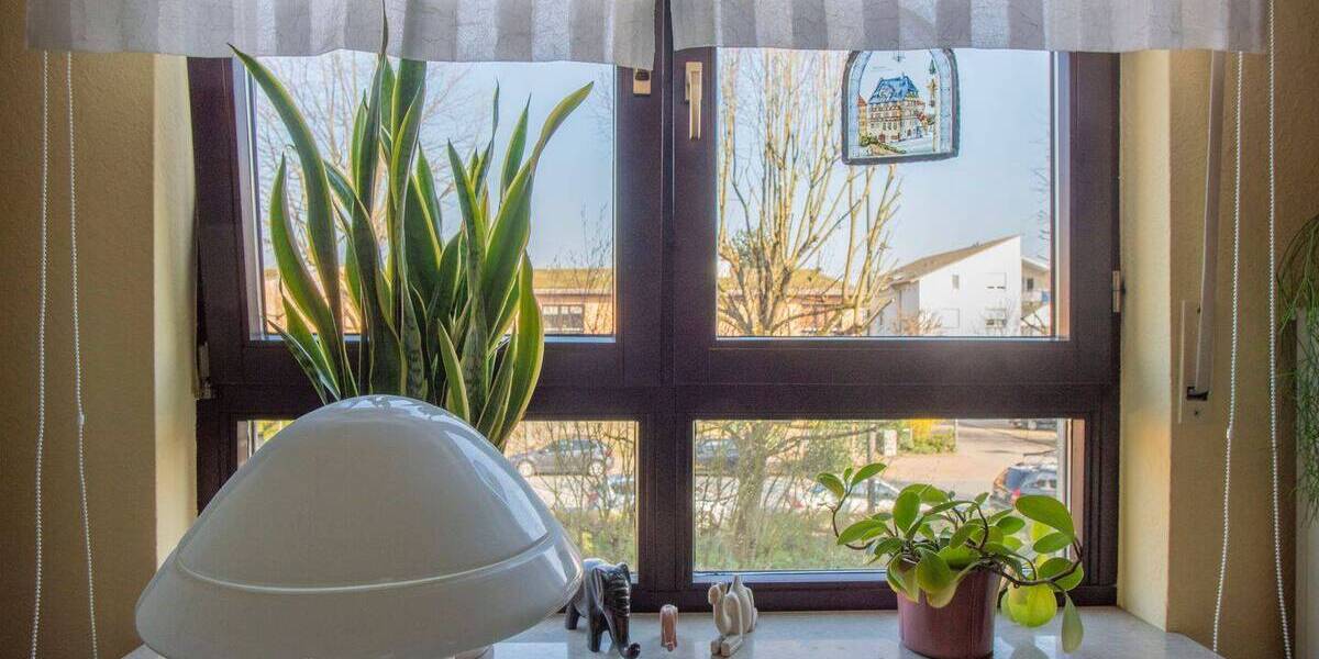 Etagenwohnung Steinbach (Taunus) - 2 Zimmer, 60 m&sup2;, 215.000&euro; | Angebot:26043799