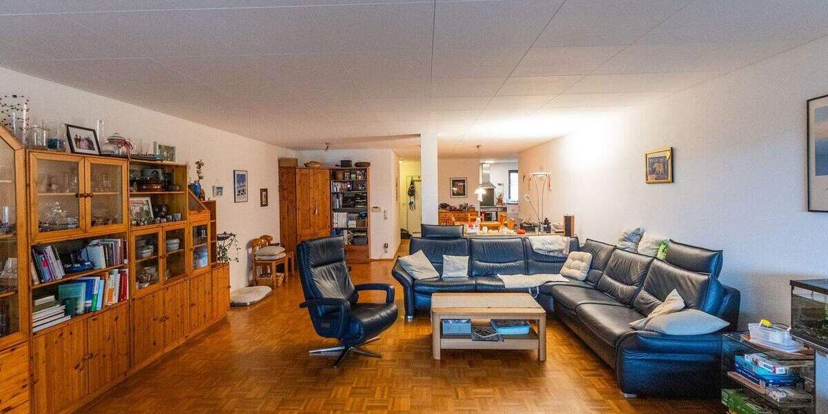 Etagenwohnung Bischofsheim - 5 Zimmer, 166 m&sup2;, 430.000&euro; | Angebot:25660953