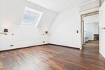 Penthouse mit Hauscharakter – 226 m² Wohnen über den Dächern von Petterweil - Maisonettenwohnung Karben | Angebot:26208798