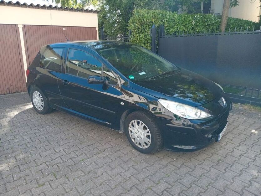 307