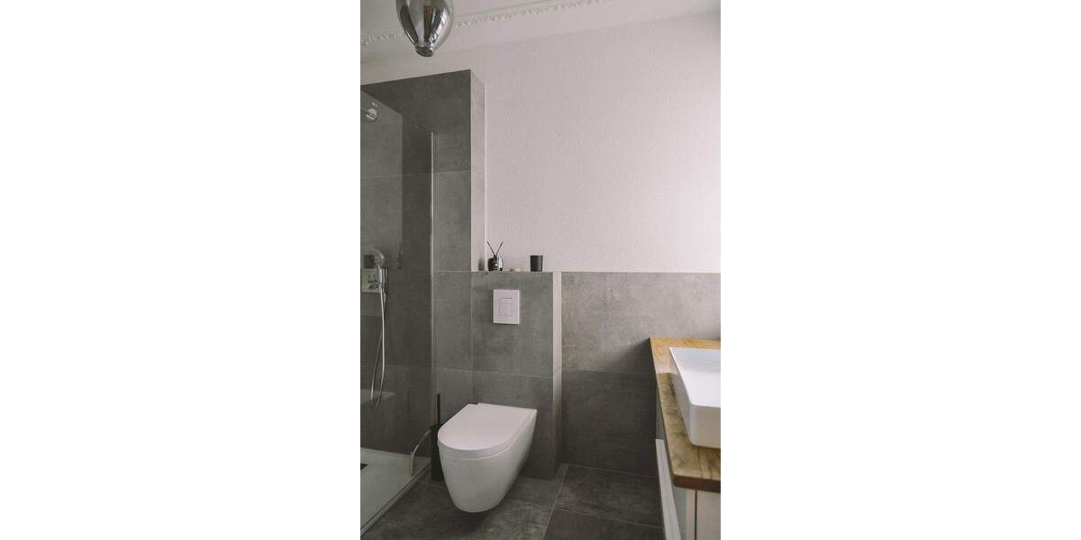 Etagenwohnung Hanau - 4 Zimmer, 140 m&sup2;, 1.800&euro; | Angebot:25751268